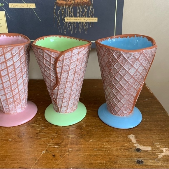 Hallmark Sundae Dishes Cup Set 4 Birthday Party - Picture 3 of 4